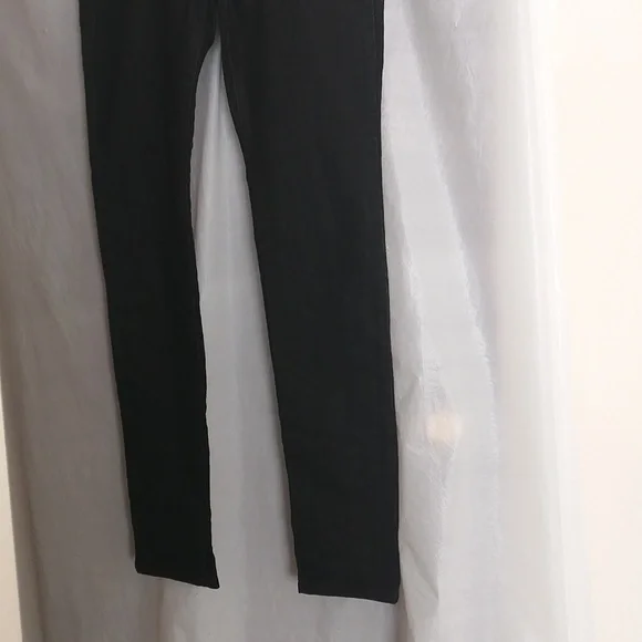 Jeans - Picture 2 of 6